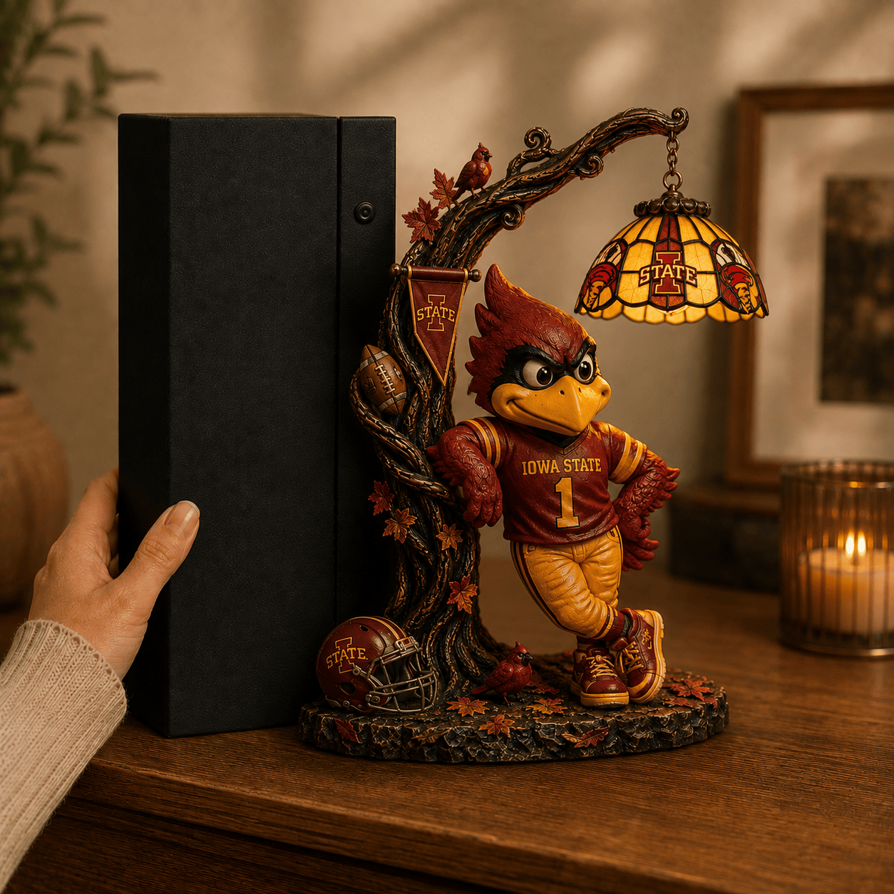 Premium ISC Bookshelf Figurines Lamp PDL